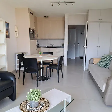 App Klif - Location & Sea Front !! 公寓 *